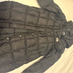 The North Face Women's Black Puffer Coat